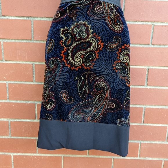 Paisley Burnout Velvet High Waisted Midi Skirt - Picture 5 of 7
